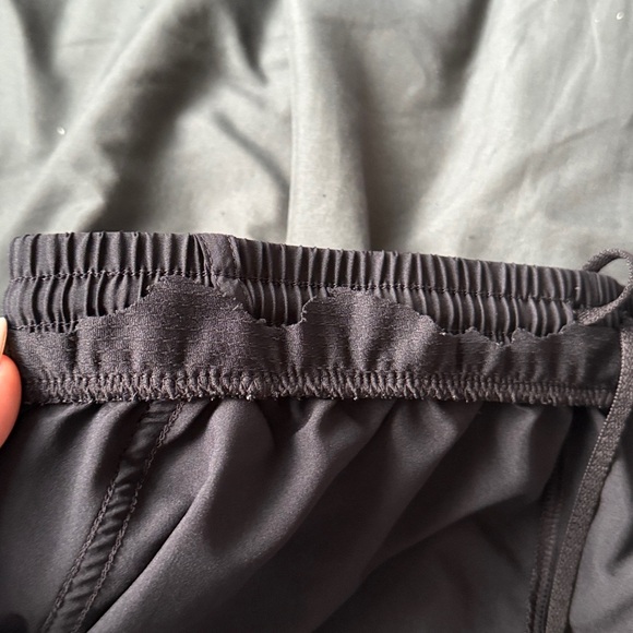 Under Armour Women's Charcoal Athletic Shorts - Picture 3 of 3